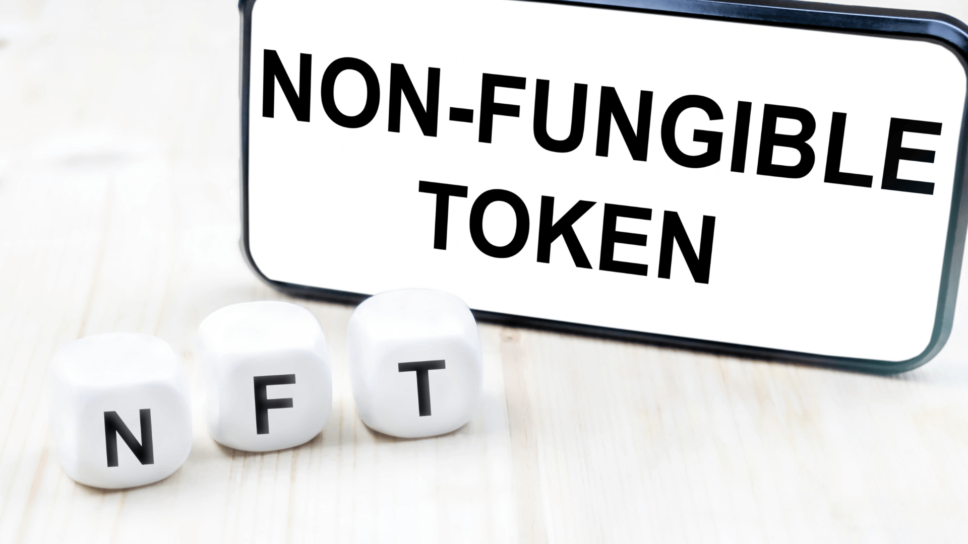 NFT kaufen - Non-Fungible Token Trading & Marktplätze